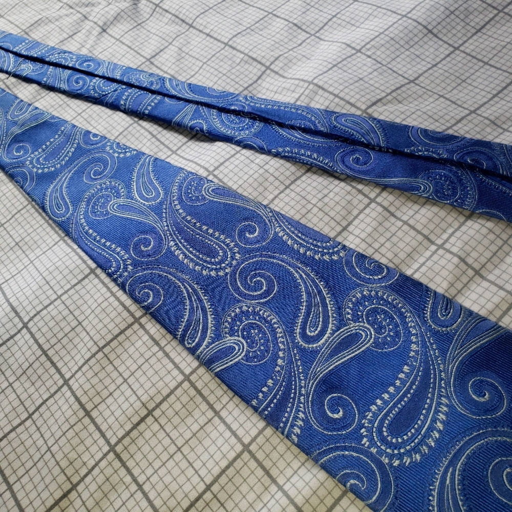 Daniel cremieux tie